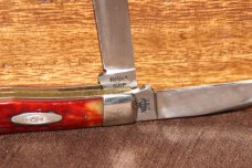 Vintage 1970 Case XX 6254 Trapper Red bone knife (#183) Vintage 1970 Case XX 6254 Trapper Red bone knife (#183)