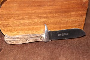Vintage pre-1996 Kissing Crane  Stag hunter/skinner knife (#188)