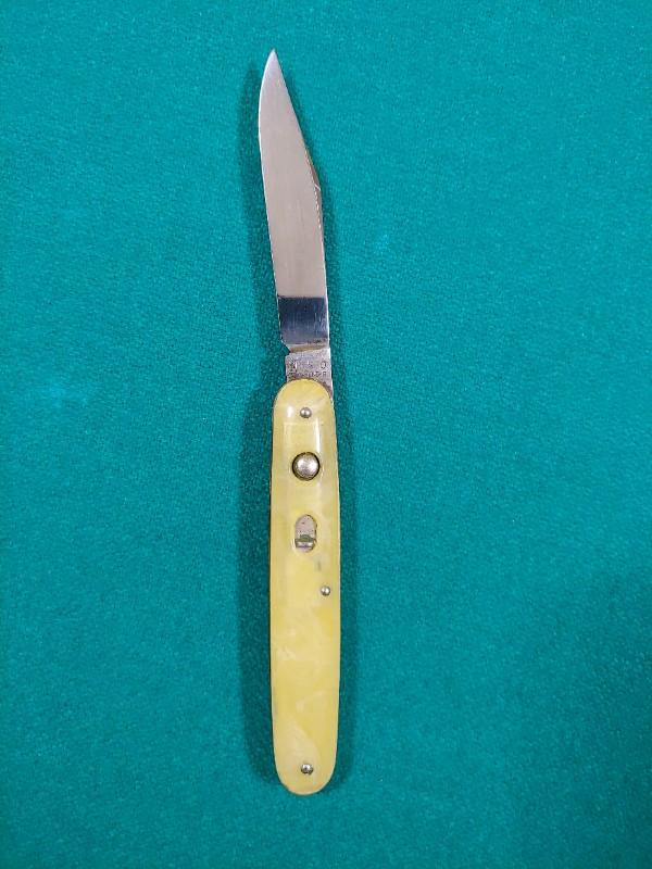 Presto switchblade knife 3 3/8 onyx handle Presto switchblade knife 3 3/8 onyx handle