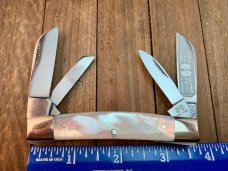 Bulldog 4 Blade Congress in AAA+ Pearl Twin Bulldog Tang Stamp Circa 2000 Bulldog 4 Blade Congress in AAA+ Pearl Twin Bulldog Tang Stamp Circa 2000