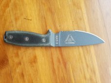 ONTARIO RAT 3 (rare D2 blade discontinued model) ONTARIO RAT 3 (rare D2 blade discontinued model)