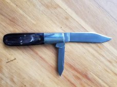 QUEEN BARLOW 69 1/2 FEATHERED BUFFALO HORN QUEEN BARLOW 69 1/2 FEATHERED BUFFALO HORN