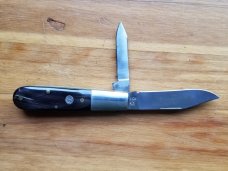 QUEEN BARLOW 69 1/2 FEATHERED BUFFALO HORN QUEEN BARLOW 69 1/2 FEATHERED BUFFALO HORN
