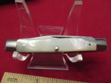 Schatt & Morgan White Pearl 2 Blade Stockman Pattern # 43 Schatt & Morgan White Pearl 2 Blade Stockman Pattern # 43