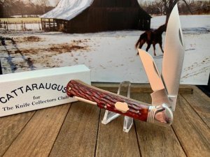 Cattaraugus Cutlery For The Knife Collectors Club, A.G. Russell Brown Jigged Bone Hunter