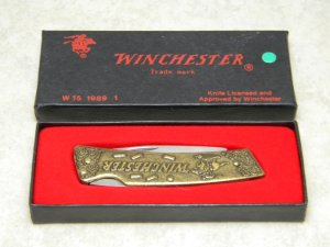 Winchester Trademark USA 1989-1 Brass Lockback Knife in Box
