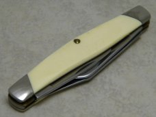Camillus New York USA 100th Anniversary 1876-1976 White #200 Stockman Knife in Box Camillus New York USA 100th Anniversary 1876-1976 White #200 Stockman Knife in Box