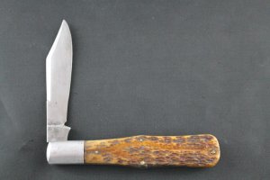 W.R.CASE AND SONS  cokebottle folding hunter