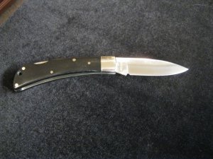 Case XX USA 21051 LSSP 4-DOT 1986 Lockback Knife-no cracks and hasn't been used.
