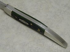 Robeson Mastercraft USA (Queen Cut. Co.) Green Bone #16 Tiny Toothpick Knife in Box Robeson Mastercraft USA (Queen Cut. Co.) Green Bone #16 Tiny Toothpick Knife in Box