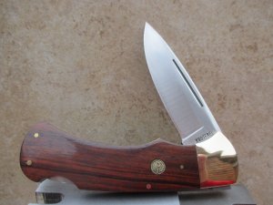 Falcon Lockback Knife 