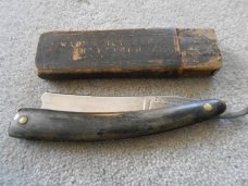 Vintage Wade & Butcher Straight Razor