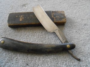 Vintage Wade & Butcher Straight Razor