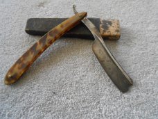 Vintage Straight Razor-Fredrick Reynolds Vintage Straight Razor-Fredrick Reynolds