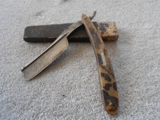 Vintage Straight Razor-Fredrick Reynolds Vintage Straight Razor-Fredrick Reynolds