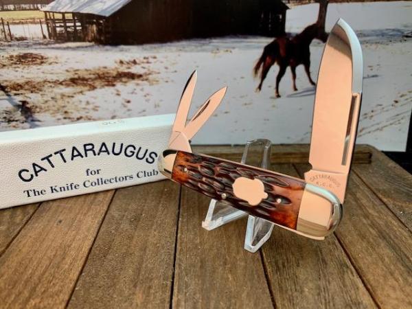 Cattaraugus (A.G.Russell)  Sleeveboard Whittler in Gorgeous Brown Jigged Bone Seki Made