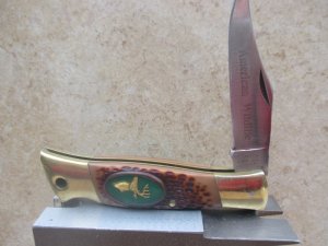 Camillus USA American Wildlife Series lockback knife  