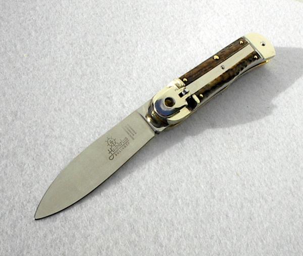 BRAND NEW HUBERTUS SOLINGEN GERMANY 11CM GENUINE STAG AUTO LEVER LOCK KNIFE BRAND NEW HUBERTUS SOLINGEN GERMANY 11CM GENUINE STAG AUTO LEVER LOCK KNIFE