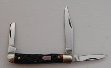 Lot #7 - Sarge, Schrade, Camillus, Robeson and Kutmaster - Big Savings on This 5 Knife Lot! Lot #7 - Sarge, Schrade, Camillus, Robeson and Kutmaster - Big Savings on This 5 Knife Lot!