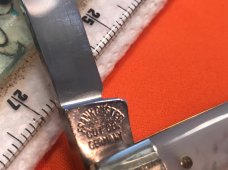 Fight’n Rooster "The Captains Rooster" Knife with Beautiful Mother of Pearl Handles -NOS Fight’n Rooster "The Captains Rooster" Knife with Beautiful Mother of Pearl Handles -NOS