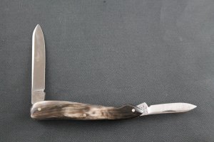JOSEPH ELLIOT and SONS. pocketknife