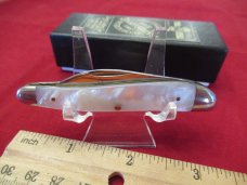 Queen #46 Mother of Pearl Whittler D-2 Queen #46 Mother of Pearl Whittler D-2