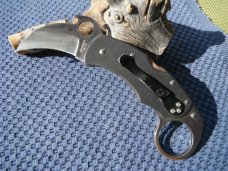 Discontinued Spyderco Karahawk Folding Karambit G-10. Pocket Knife Plain Edge Blade Made in Japan!!!