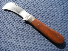 Browning Japan Model 822 Wood/Zytel 3 Blade Knife - NIB Browning Japan Model 822 Wood/Zytel 3 Blade Knife - NIB
