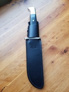 BUCK model 124 Frontiersman