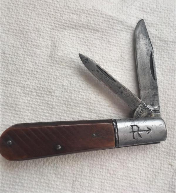 FINE RUSSELL BARLOW 2 BLADE CLIP straight line stamp