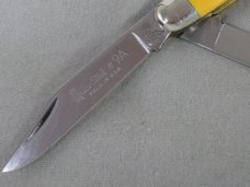 QUEEN STEEL #9A YELLOW STOCKMAN 3 BLADE KNIFE IN BOX QUEEN STEEL #9A YELLOW STOCKMAN 3 BLADE KNIFE IN BOX