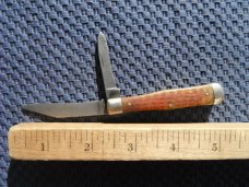 Vintage 1970's Case XX USA 9 Dot two blade poket knife. Vintage 1970's Case XX USA 9 Dot two blade poket knife.