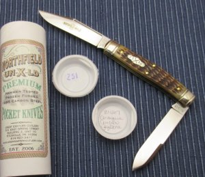 GEC - GREAT EASTERN CUTLERY Northfield UN-X-LD Pocket Knife.. ................................ (251)
