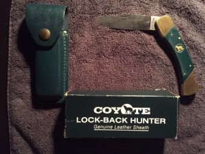 Colonial Coyote Lock-Back Hunter