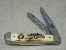 Case XX USA 1998 NCAA Champs Kentucky Wildcats Tubby & The Boys Stag 5254 SS Trapper Knife in Box Case XX USA 1998 NCAA Champs Kentucky Wildcats Tubby & The Boys Stag 5254 SS Trapper Knife in Box