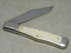Marbles M.S.A. Co. 02 Gladstone, Mich USA Smooth Natural Bone Large Coke Bottle Knife in Box c.2002