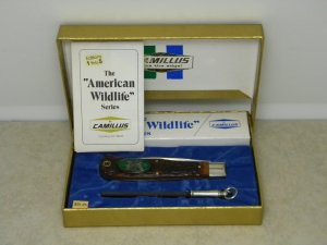 Camillus USA Delrin American Wildlife Series #10 Jumbo Trapper Knife - Bull Moose c.1977