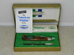 Camillus USA Delrin American Wildlife Series #10 Jumbo Trapper Knife - Running Deer c.1976