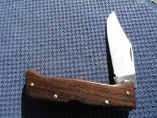 Vintage  Imperial USA, Wildcat Skinner,  Lockback Pocket Knife, Wood scalesMade in the USA!!!
