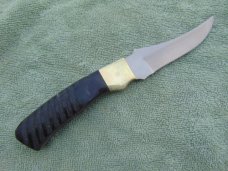 Bear and Sons Cutlery, USA Ram Horn handle fixed blade skinning, hunting knife. Made in the USA!!! Bear and Sons Cutlery, USA Ram Horn handle fixed blade skinning, hunting knife. Made in the USA!!!