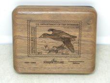 Schrade + USA LTD Red Bone 2002/2003 Federal Duck Stamp Commemorative Slimline Trapper Knife in Box Schrade + USA LTD Red Bone 2002/2003 Federal Duck Stamp Commemorative Slimline Trapper Knife in Box