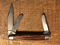 vintage PRIMBLE BELKNAP 7385 stag 3 blade stockman red stag back handle made by CASE would be 5347HP vintage PRIMBLE BELKNAP 7385 stag 3 blade stockman red stag back handle made by CASE would be 5347HP