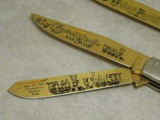 Boker Solingen Germany Stag "East Meets West - Railroad" Trapper Knife Set in Box with Gold Blades Boker Solingen Germany Stag "East Meets West - Railroad" Trapper Knife Set in Box with Gold Blades