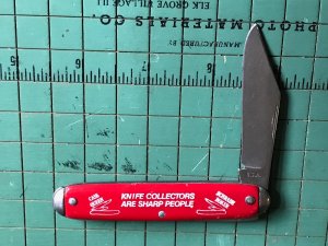 KNIFE COLLECTORS ARE SHARP PEOPLE  knife made in USA mint condition