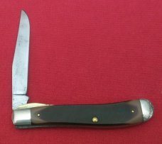 A Schrade 194OT Gunstock Lock Blade Trapper A Schrade 194OT Gunstock Lock Blade Trapper