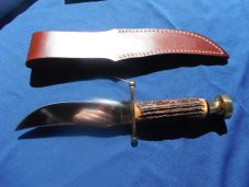 Case XX Kodiak Hunting Knife In Original Box Beautiful Handcrafted 1995 NOS/NIB Case XX Kodiak Hunting Knife In Original Box Beautiful Handcrafted 1995 NOS/NIB