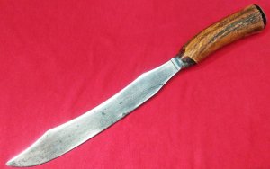 Meriden Cutlery Co. - Carving Knife