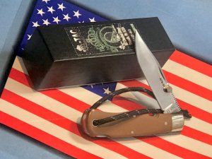 Queen Q-TAC Mountain Man Knife w/ Micarata? Handles & ATS-34 Blade Etch +Slide Clip and Lanyard -NOS