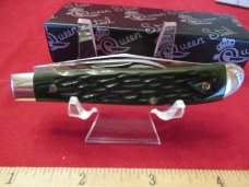 Queen 1999 NKCA Youth Green Bone Mini Trapper Queen 1999 NKCA Youth Green Bone Mini Trapper
