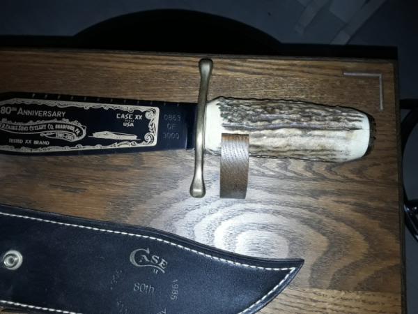 Dealer selling out 2nd lot 2 knives Dealer selling out 2nd lot 2 knives